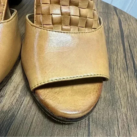 Patricia Nash Rosetta Peep-Toe Ankle Boots Italian Leather Tan Brown Size 10 - Picture 7 of 16